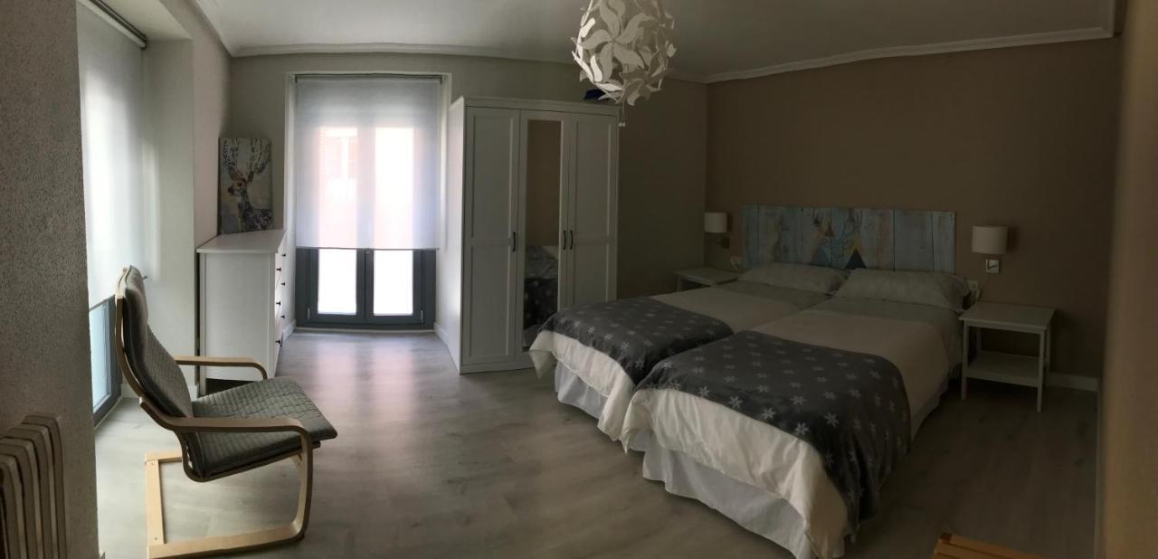 Apartamento Estiviellas, Pirineo Jaca Eksteriør bilde