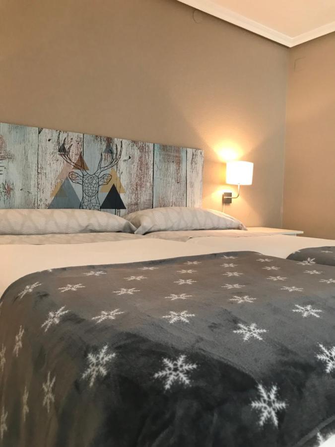 Apartamento Estiviellas, Pirineo Jaca Eksteriør bilde